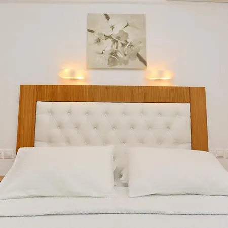 Kastoria هانيوتي