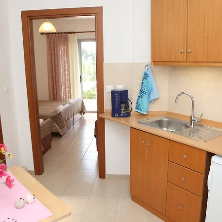 Hotel de apartamente Kastoria Hanioti