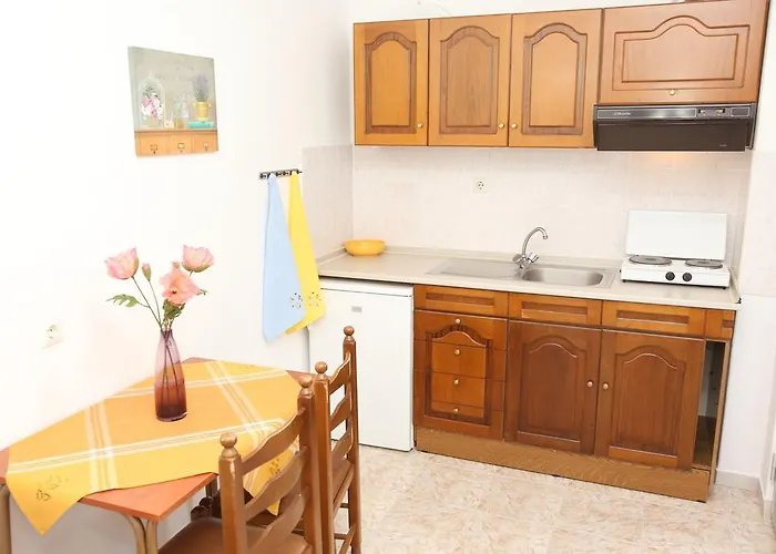 Hotel apartamentowy Kastoria